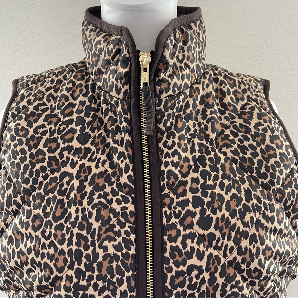 J Crew Women Leopard Animal Print Quilted Puffer Vest Jacket Small NEW AG538 - Picture 4 of 9